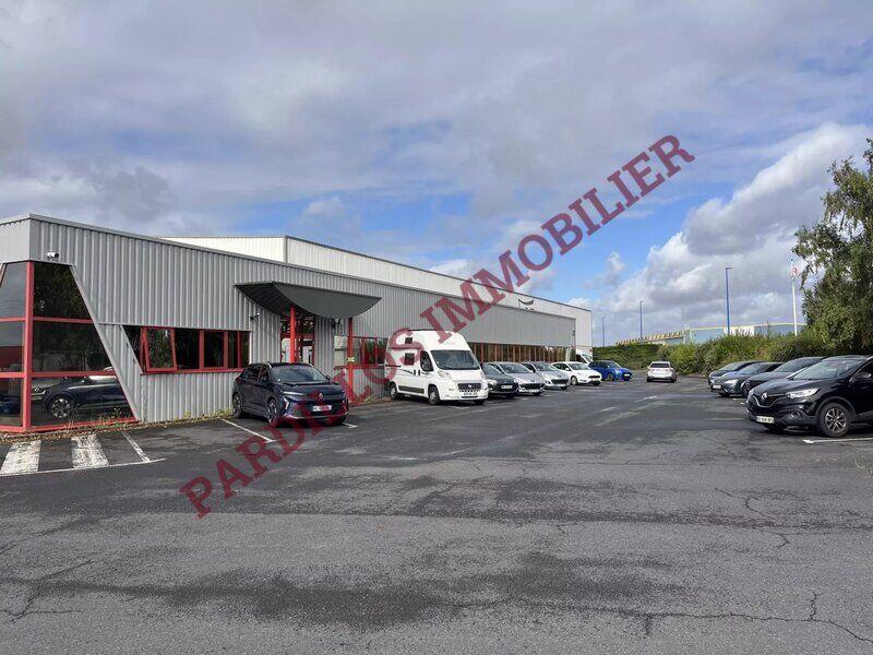Local commercial - 10 250 m²
