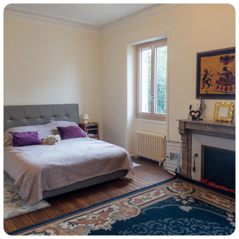 Maison - 198 m² - 9 pièces