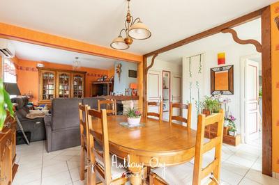 Pavillon - 111 m² - 5 pièces