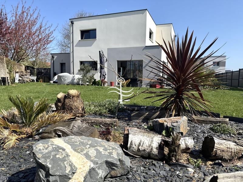 Maison - 154 m² - 5 pièces