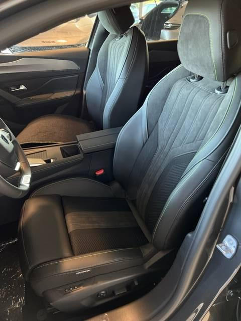 Peugeot 408 Phev 225 Gt