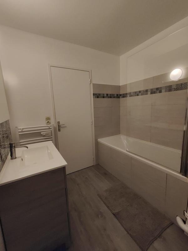 Maison - 65 m² - 3 pièces