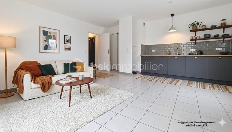 Appartement - 98 m² - 5 pièces
