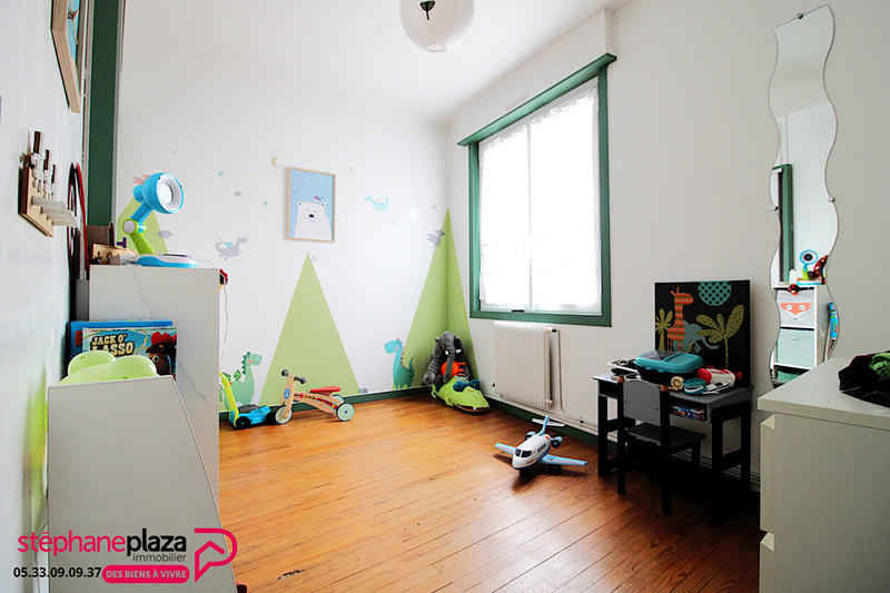 Loft - 123 m² - 5 pièces