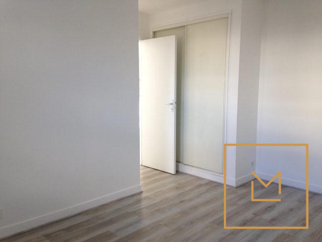 Appartement - 81 m² - 3 pièces