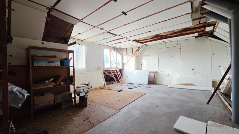 Maison - 102 m² - 5 pièces