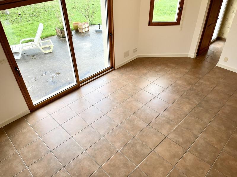 Maison - 181 m² - 6 pièces