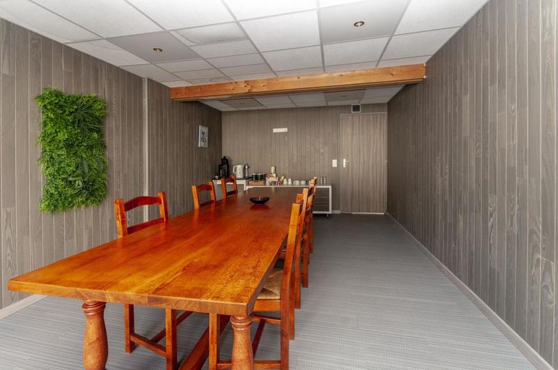 Maison - 591 m² - 28 pièces