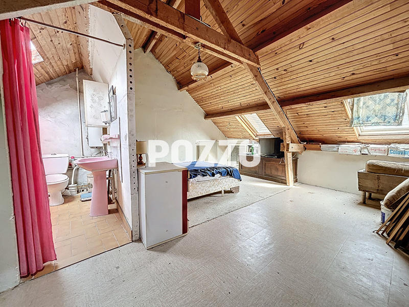 Maison - 195 m² - 8 pièces