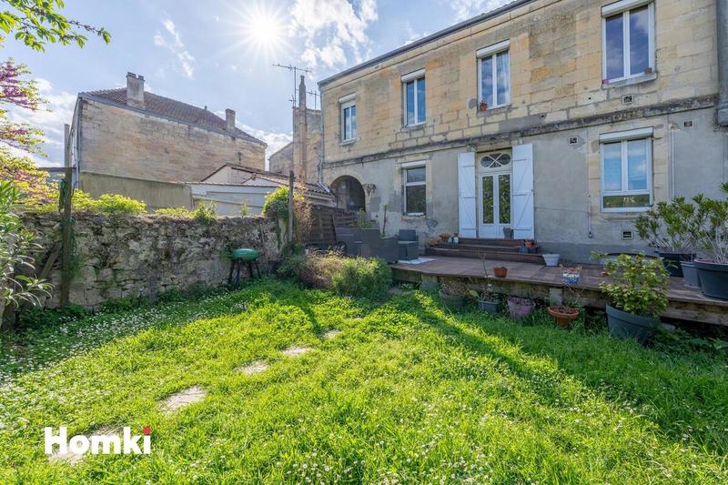 Maison - 155 m² - 6 pièces