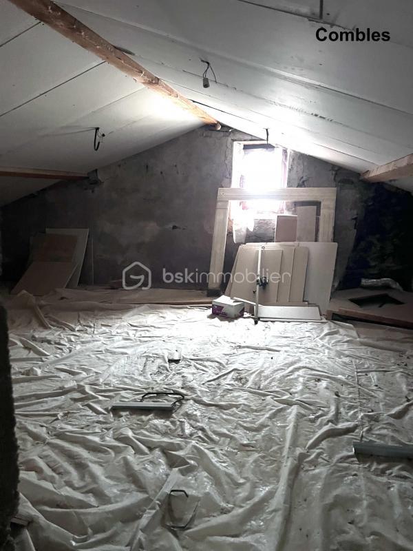 Maison en pierre - 144 m² - 6 pièces