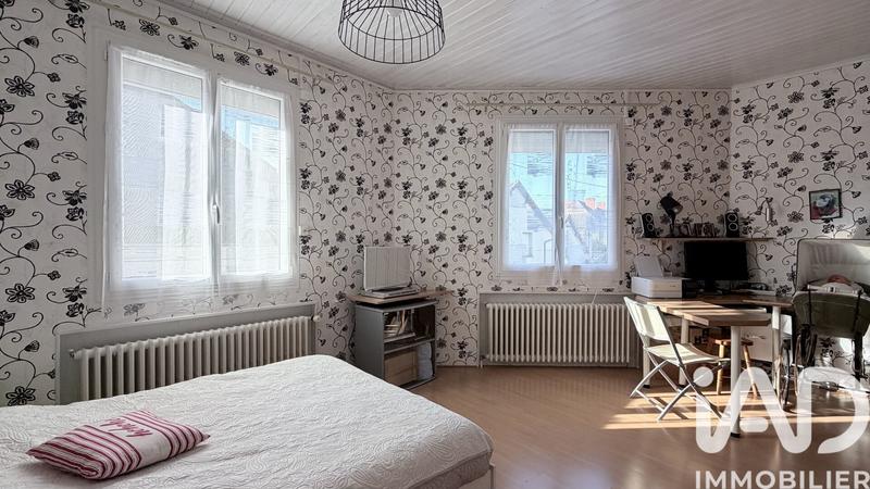 Maison - 105 m² - 5 pièces