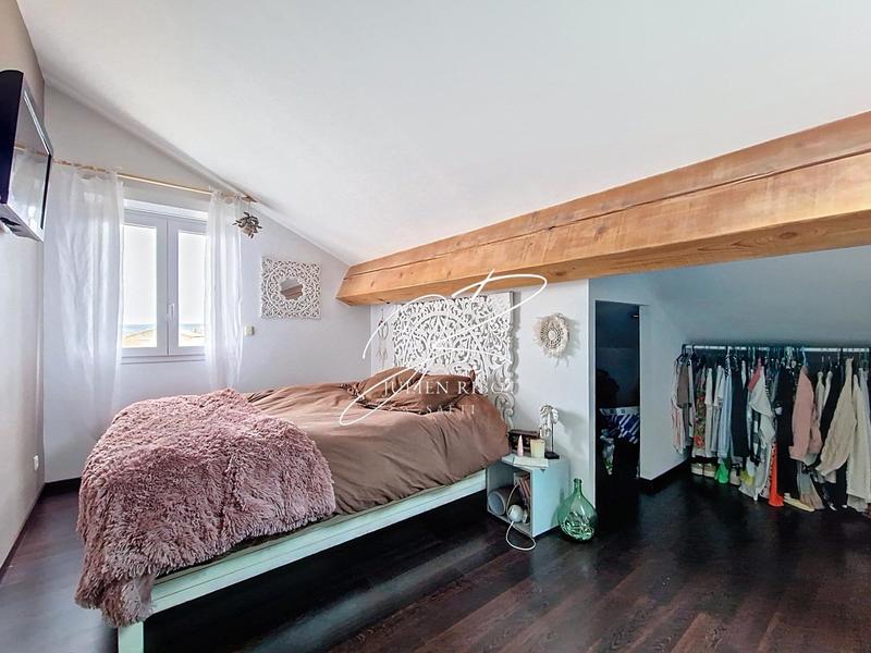 Maison - 111 m² - 5 pièces