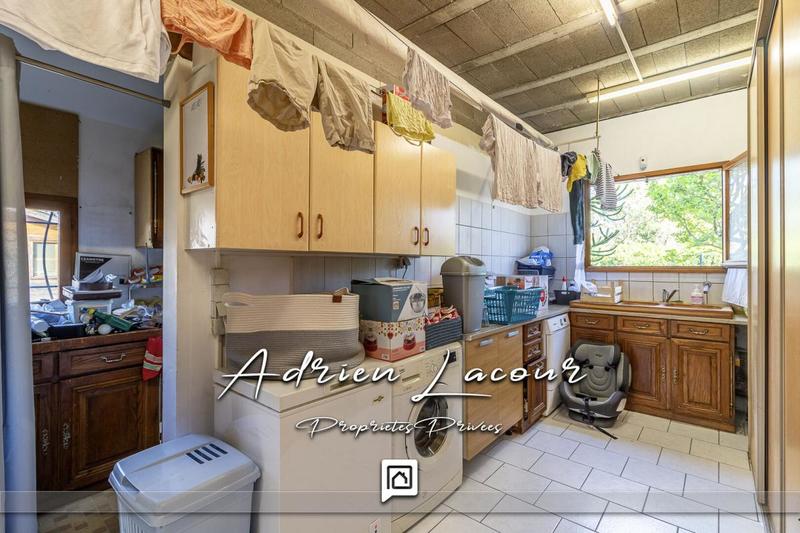 Maison - 150 m² - 8 pièces