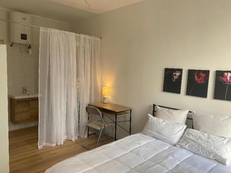 Chambre - 13 m² - 1 pièce