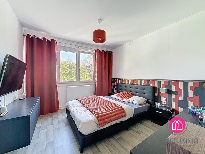 Appartement - 85 m² - 4 pièces