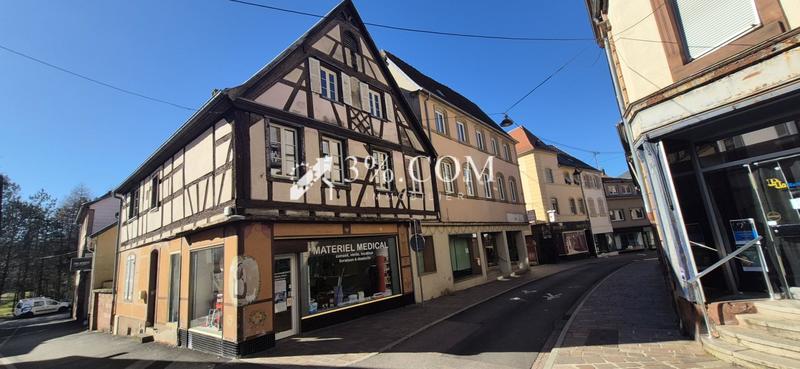 Maison - 107 m² - 11 pièces