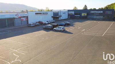 Local commercial - 1 195 m²