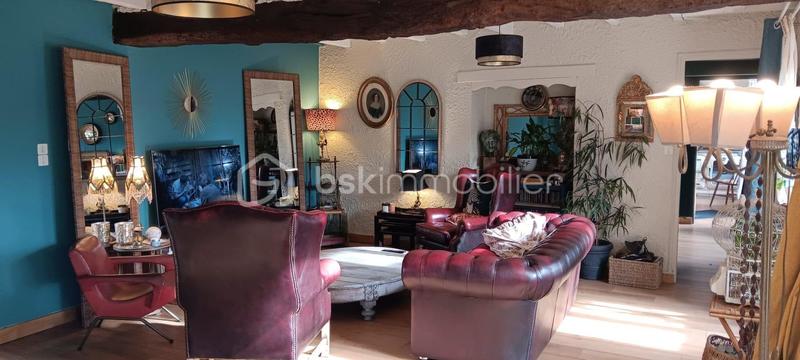 Maison ancienne - 177 m² - 11 pièces