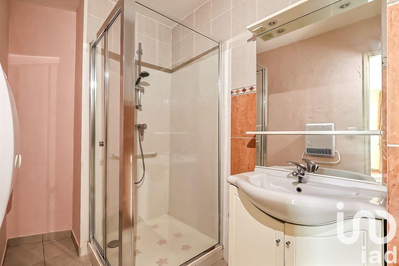 Appartement - 77 m² - 3 pièces