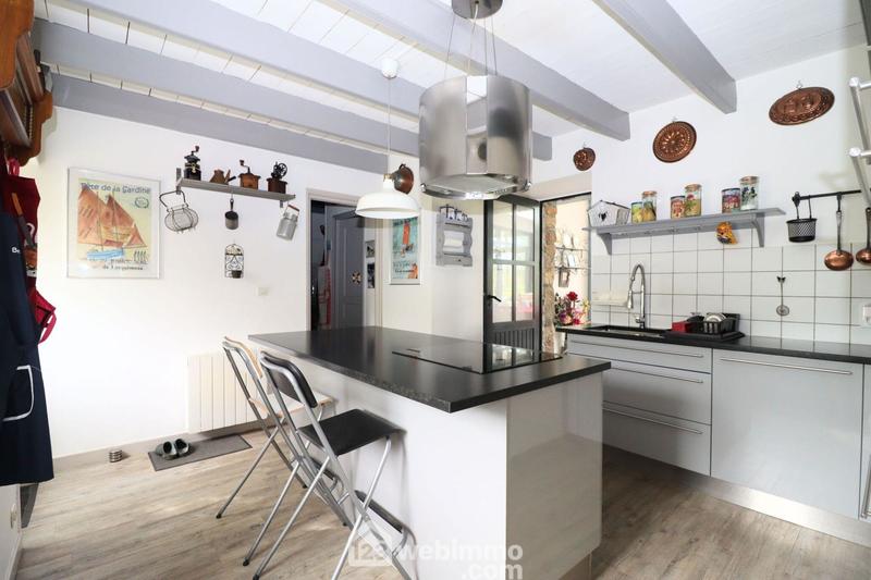 Maison - 145 m² - 7 pièces