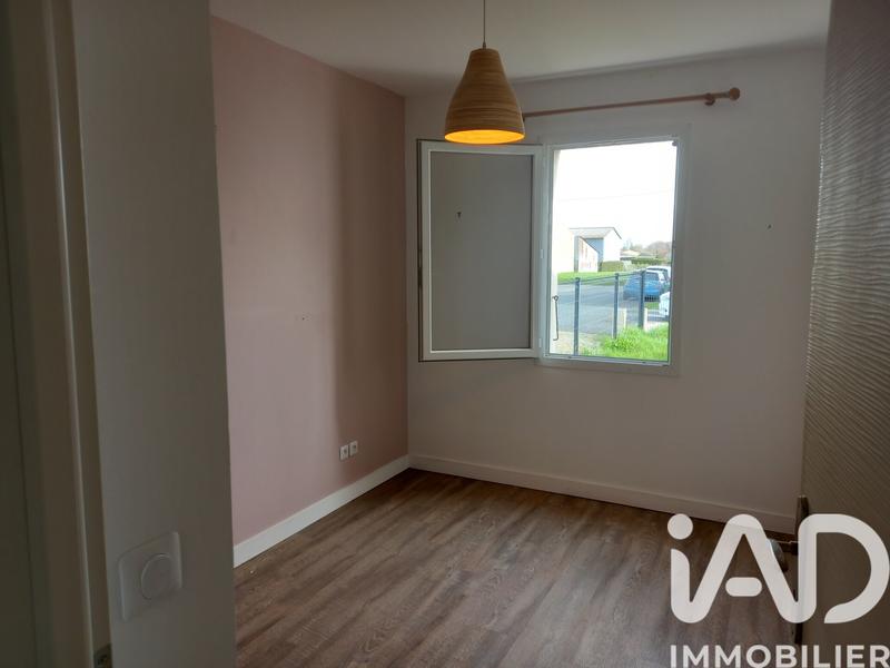 Maison - 93 m² - 5 pièces