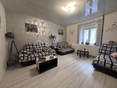 Maison de ville - 229 m² - 8 pièces