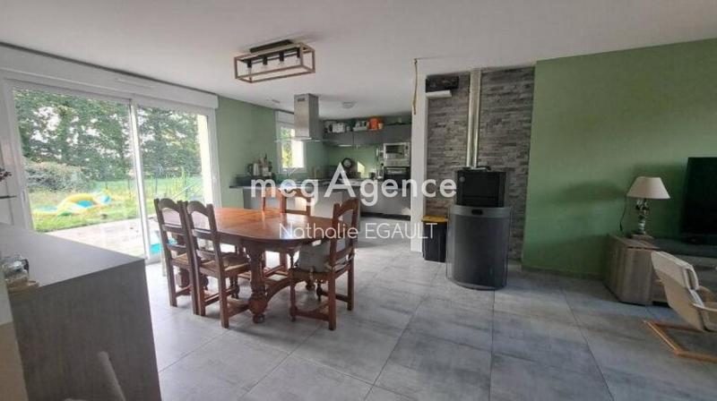 Maison - 88 m² - 5 pièces