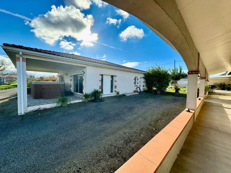 Corps de ferme - 293 m² - 12 pièces