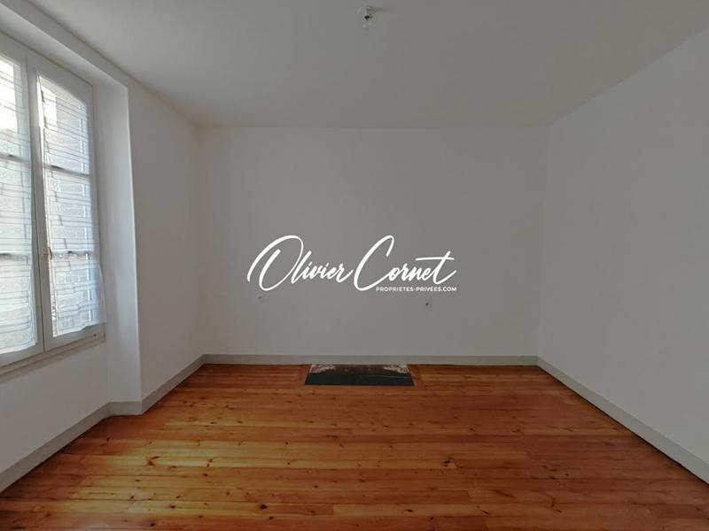 Maison - 161 m² - 7 pièces