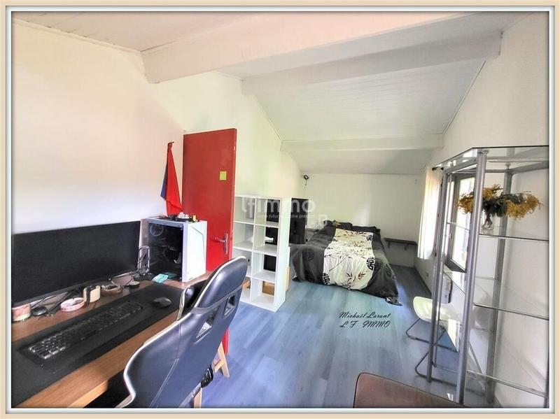 Maison - 161 m² - 6 pièces