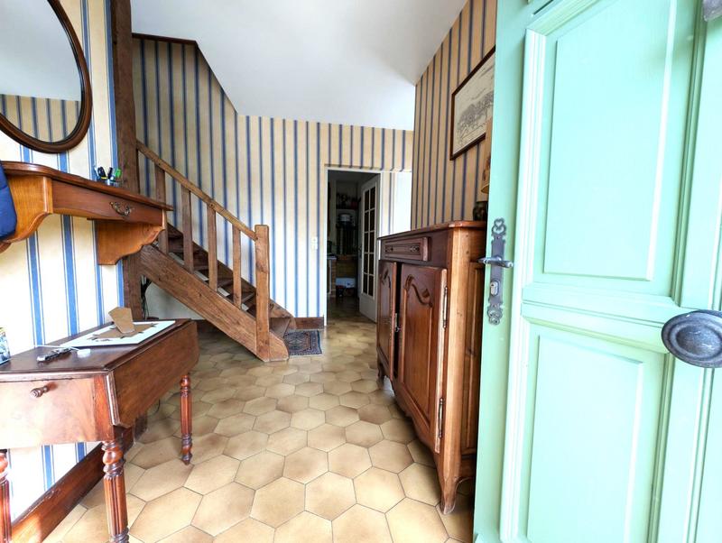 Maison - 90 m² - 5 pièces