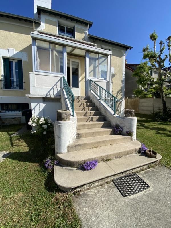 Maison - 147 m² - 7 pièces