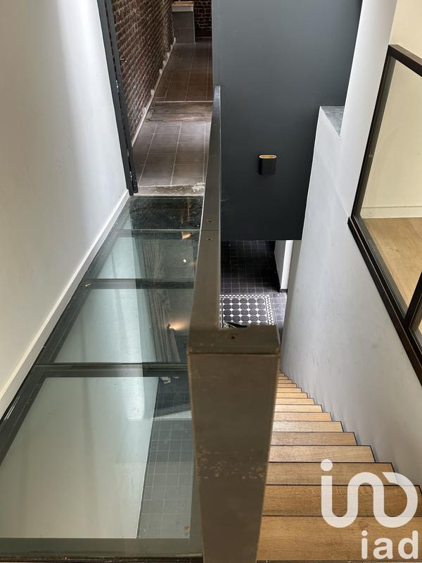 Maison - 240 m² - 1 pièce