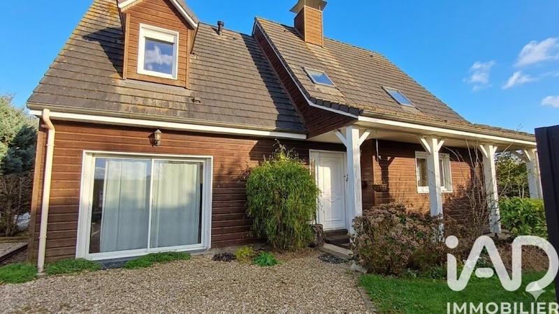 Maison - 140 m² - 6 pièces