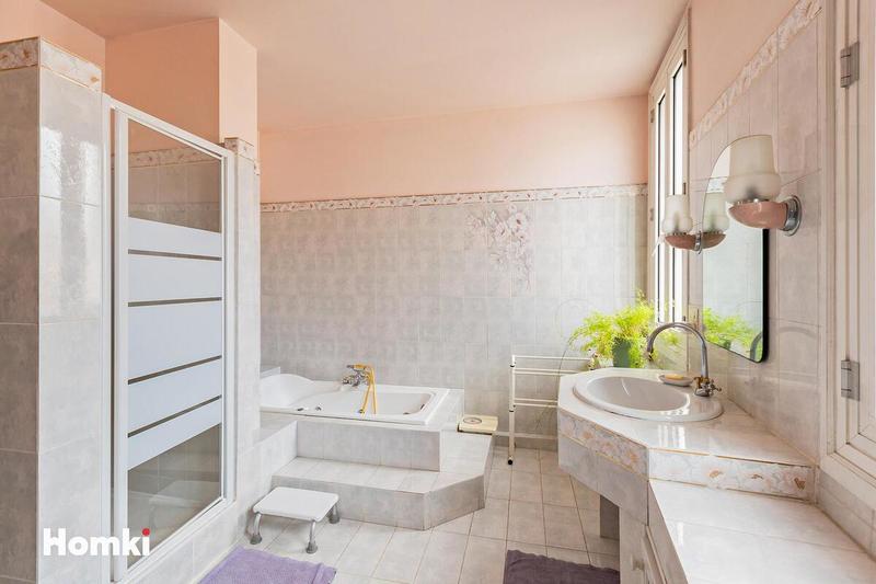 Maison - 153 m² - 5 pièces