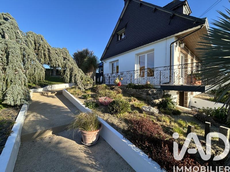 Maison - 160 m² - 5 pièces