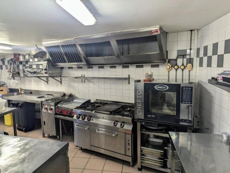 Local commercial - 150 m²