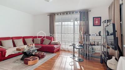 Duplex - 90 m² - 4 pièces