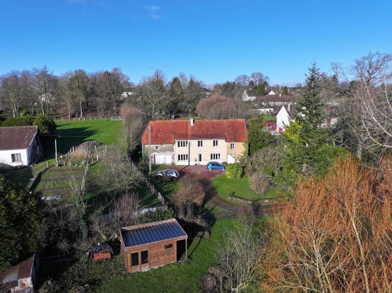 Maison - 120 m² - 5 pièces