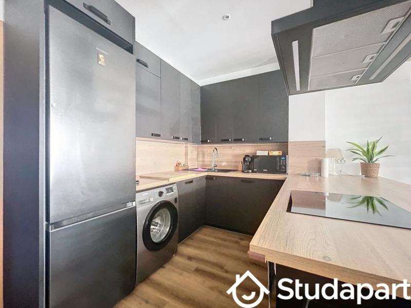 Chambre - 10 m² - 1 pièce