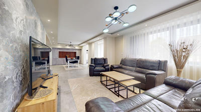 Maison - 150 m² - 6 pièces