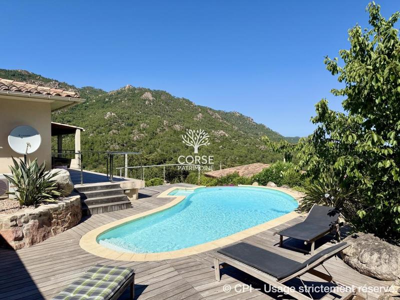 Villa - 156 m² - 6 pièces