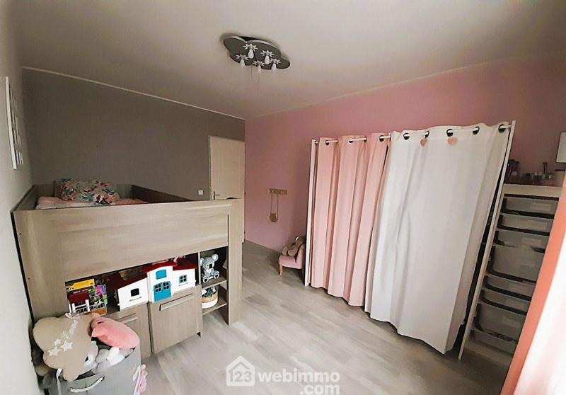 Maison - 102 m² - 5 pièces