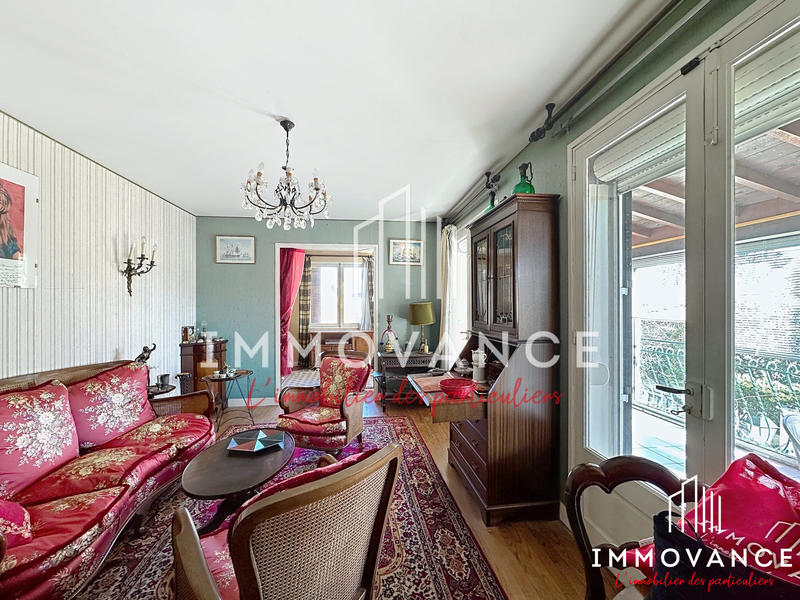 Maison - 141 m² - 8 pièces