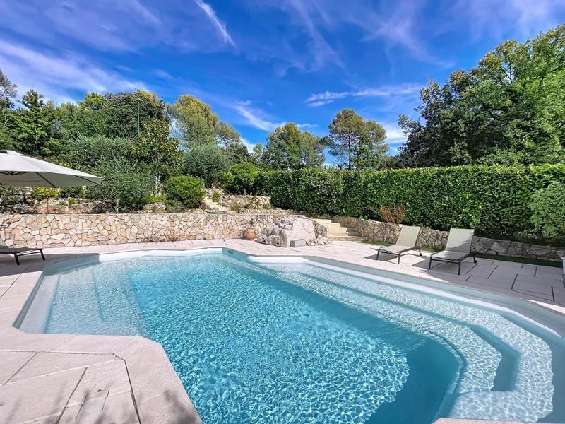 Villa - 160 m² - 6 pièces