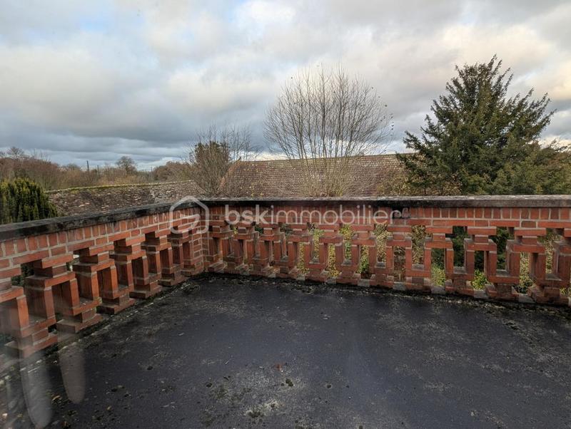 Demeure - 267 m² - 11 pièces