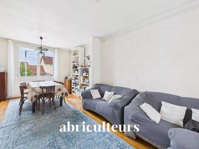 Maison - 76 m² - 5 pièces
