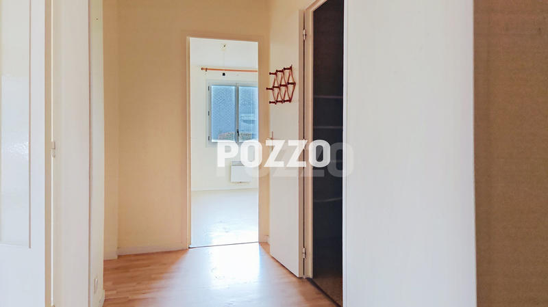 Appartement - 70 m² - 3 pièces