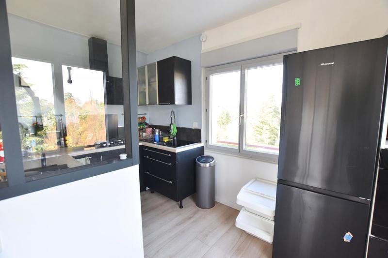 Appartement - 90 m² - 4 pièces